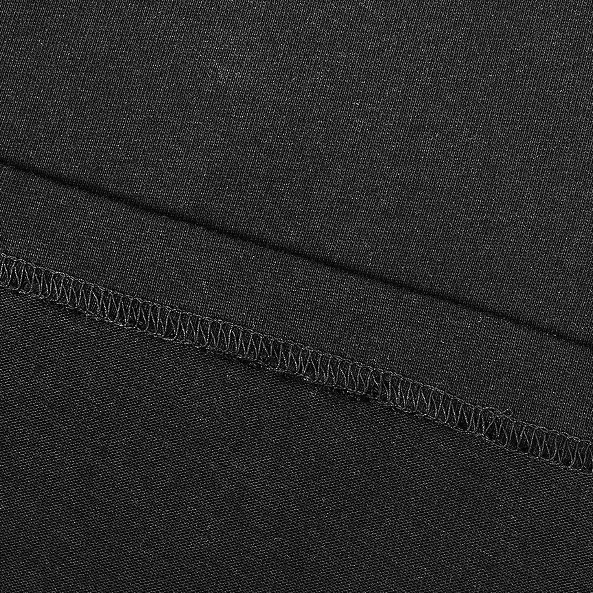 #color_Black